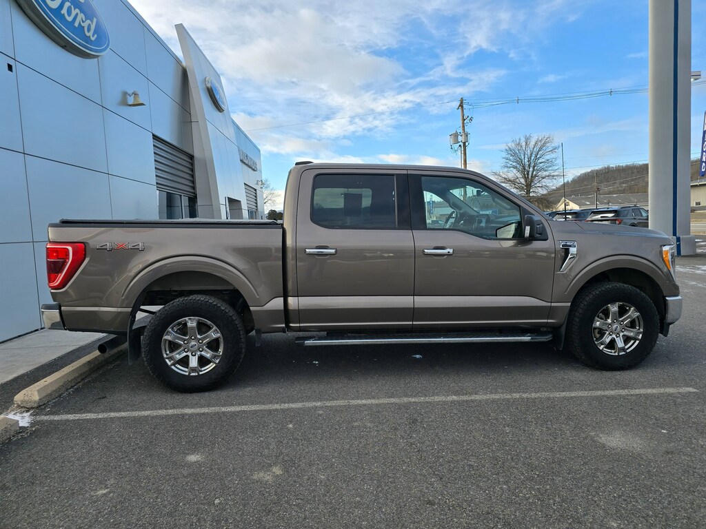 Used 2021 Ford F-150 XLT Truck SuperCrew Cab