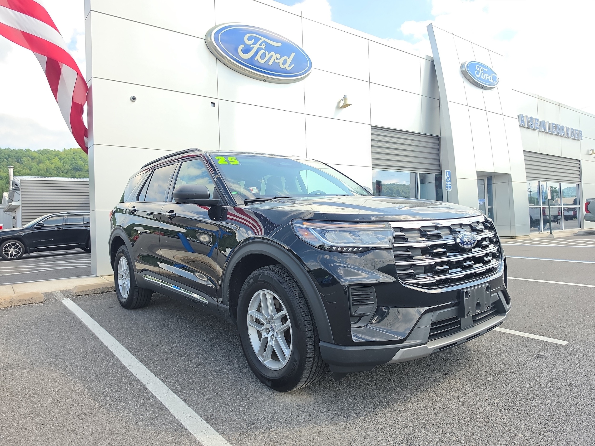2025 Ford Explorer