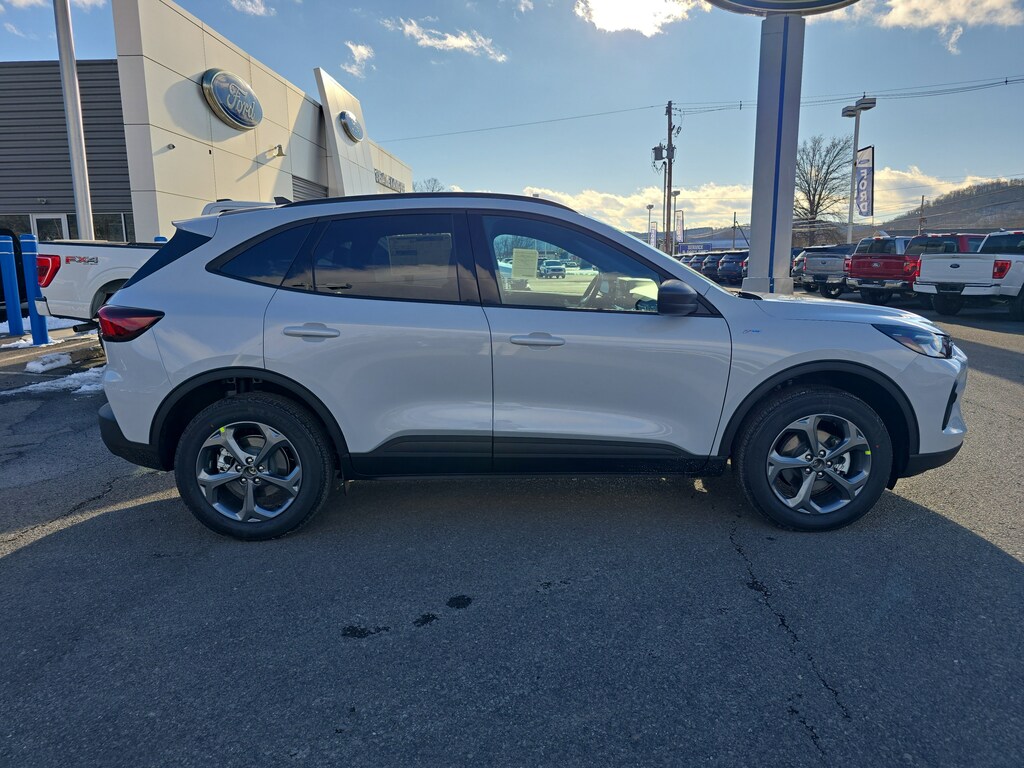 New 2026 Ford Escape ST-Line SUV