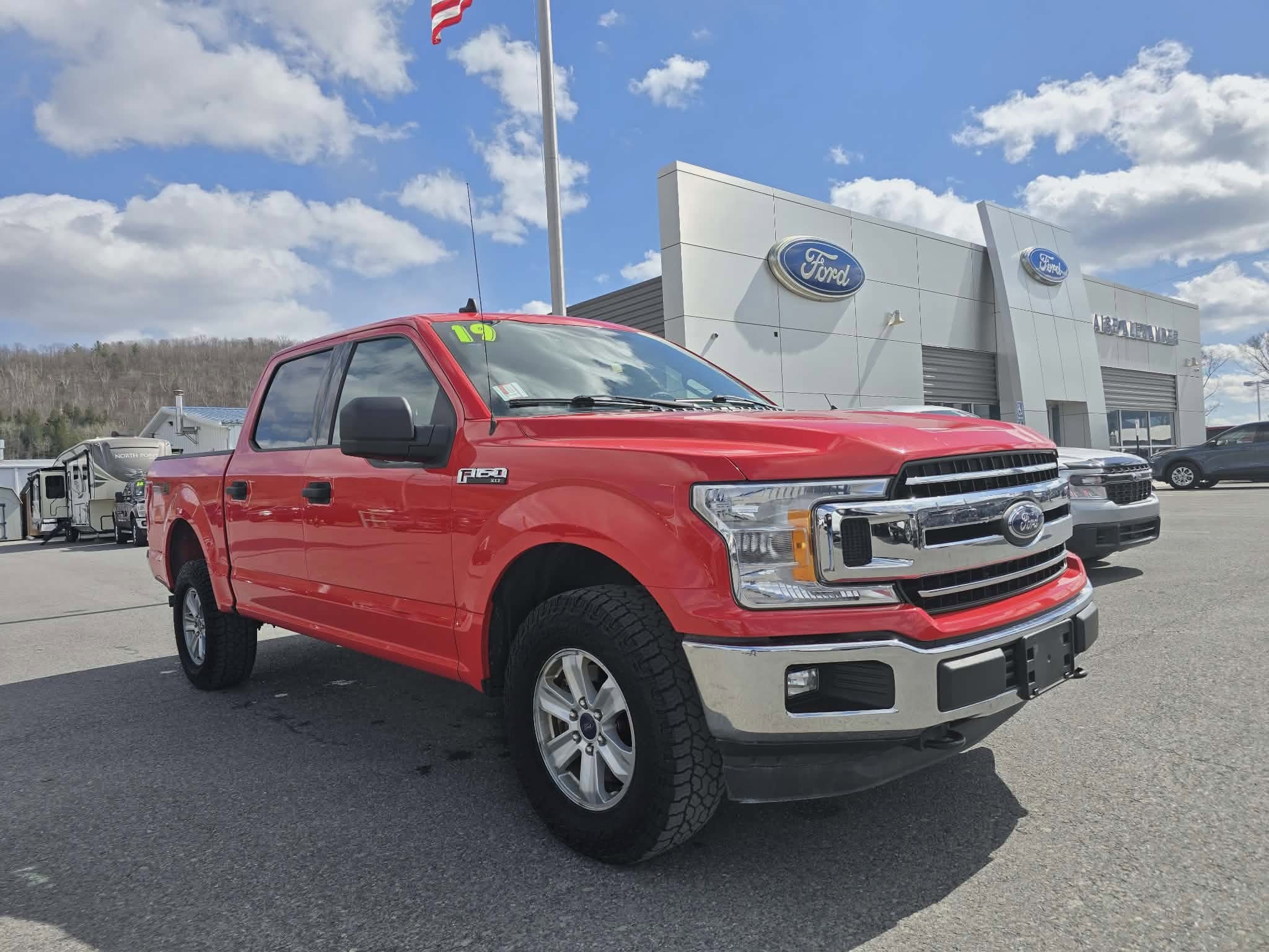 2019 Ford F-150 Truck SuperCrew Cab 