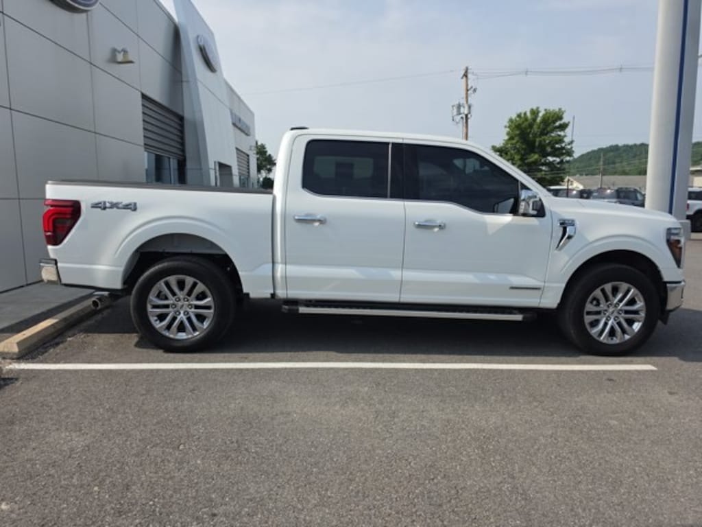 Used 2024 Ford F-150 LARIAT Truck SuperCrew Cab