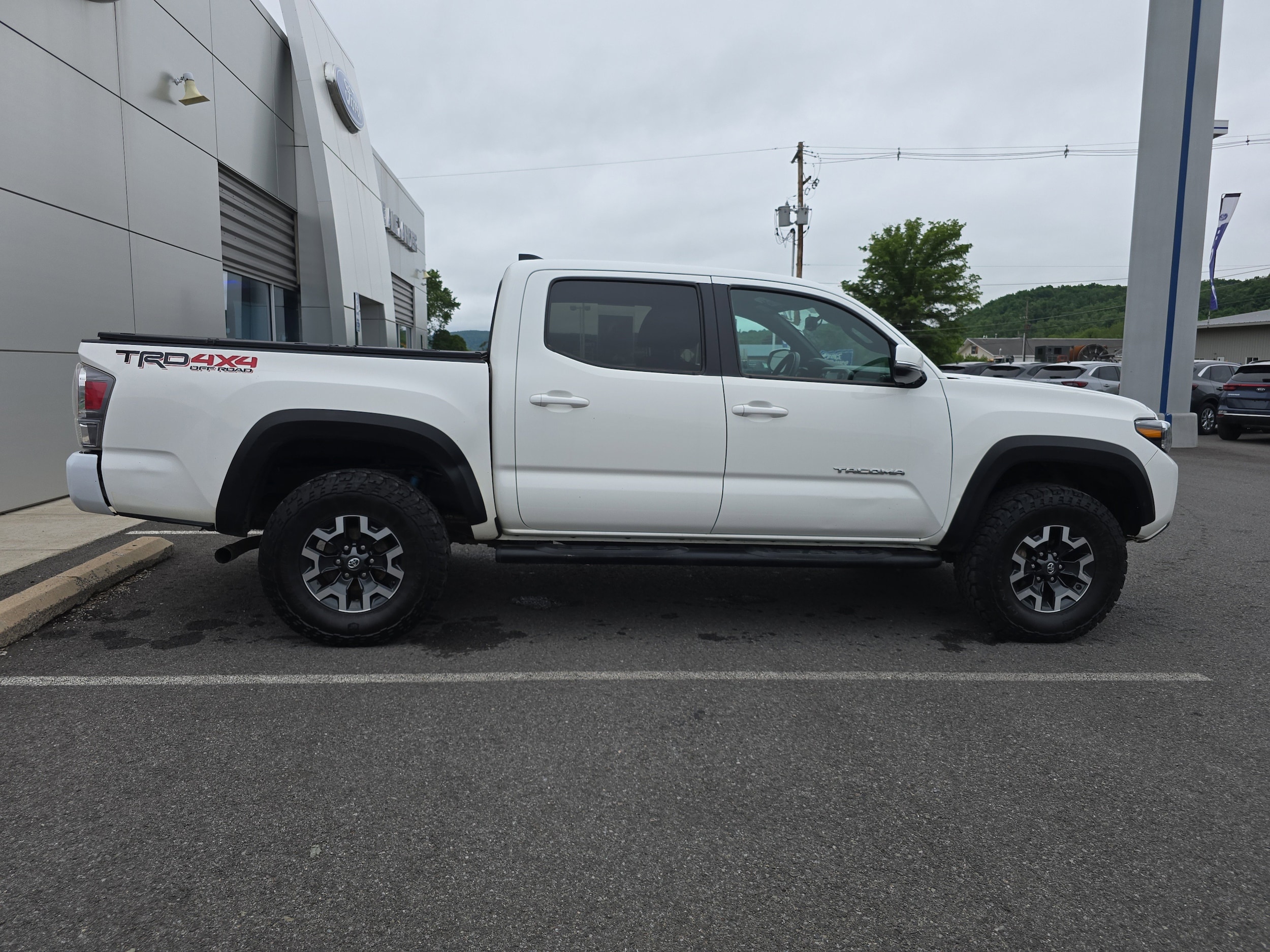 Used 2022 Toyota Tacoma TRD Off Road with VIN 3TMCZ5AN3NM470165 for sale in Mansfield, PA