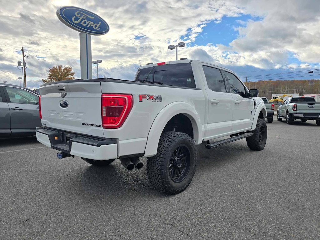 Used 2022 Ford F-150 XLT Truck SuperCrew Cab