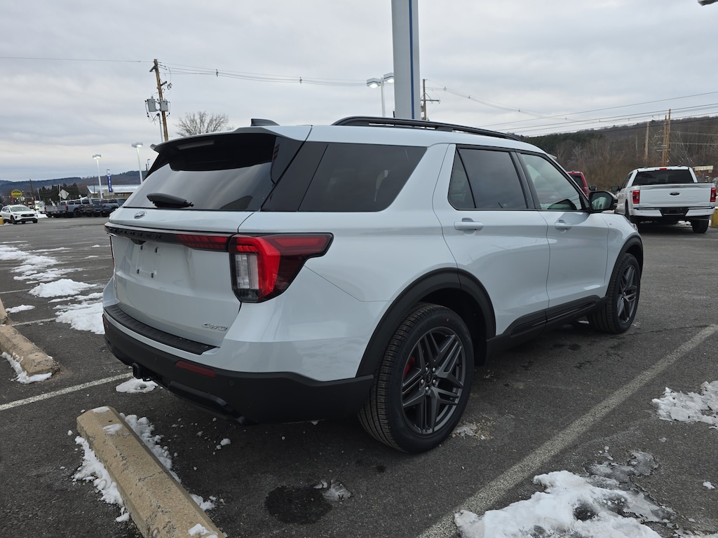 New 2026 Ford Explorer ST-Line SUV
