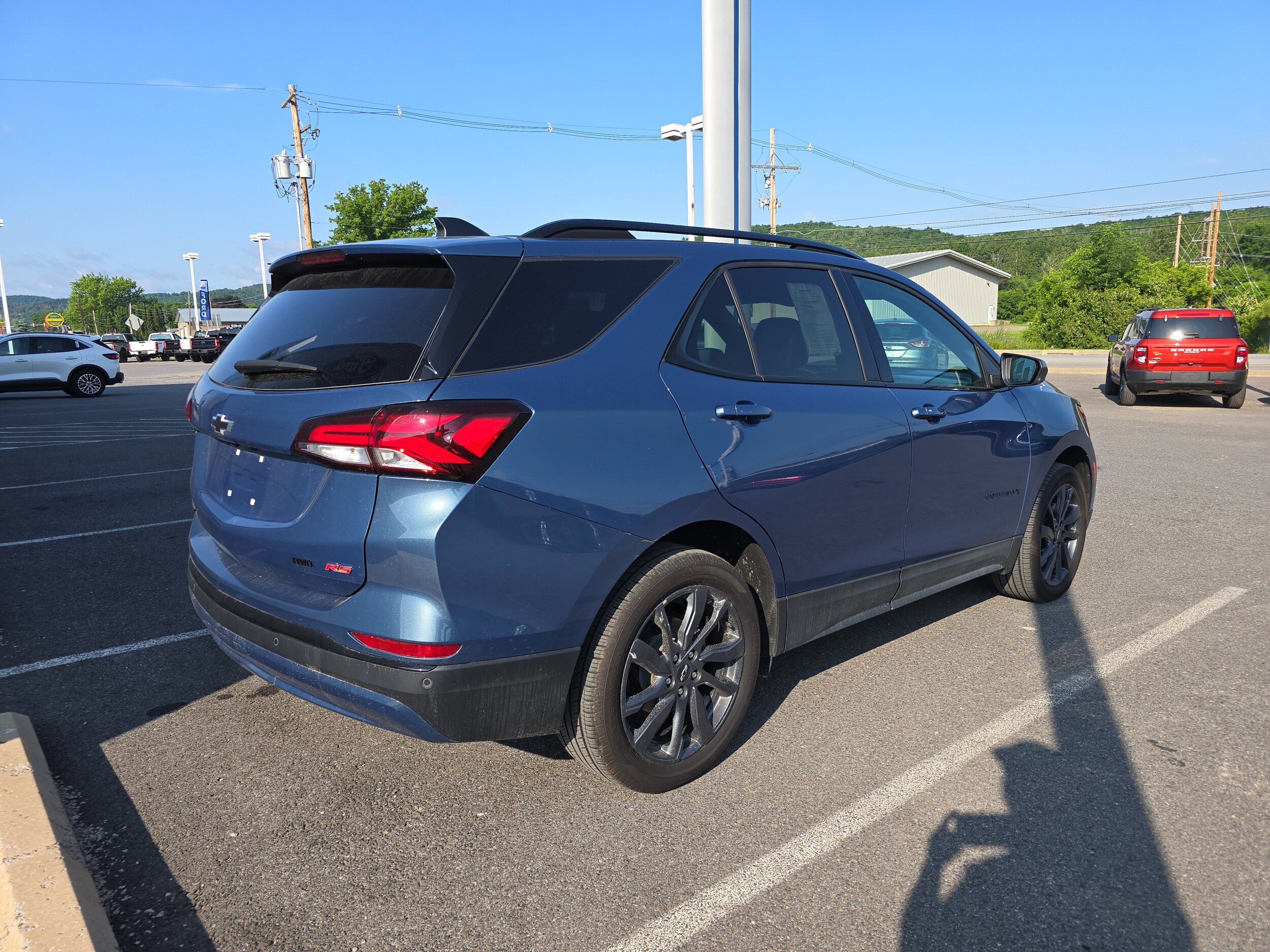 2024 Chevrolet Equinox RS photo 3