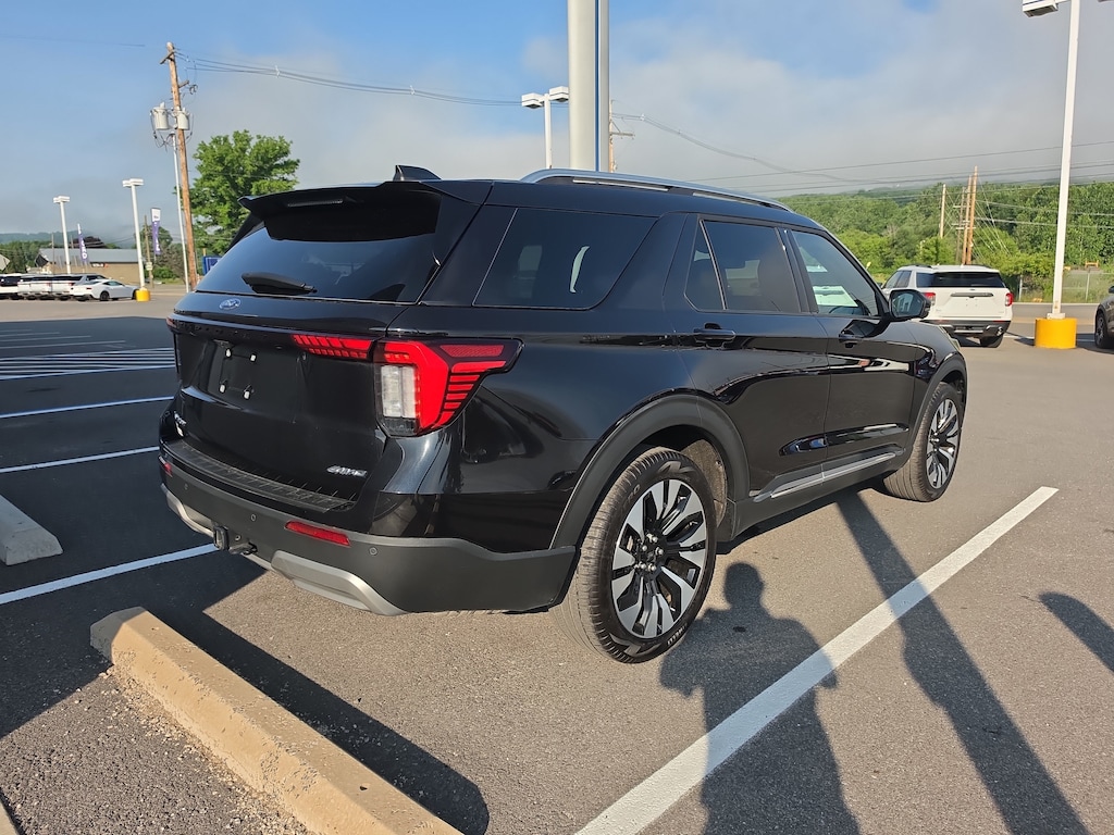 Used 2025 Ford Explorer Platinum SUV
