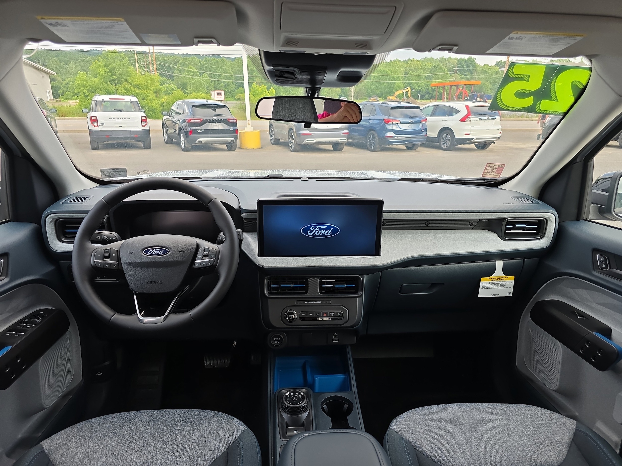 2025 Ford Maverick XLT - Photo 16