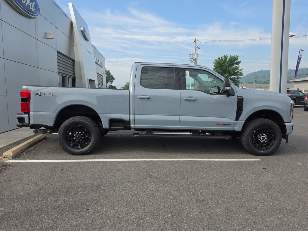New 2026 Ford Super Duty F-250® Lariat® TRUCK