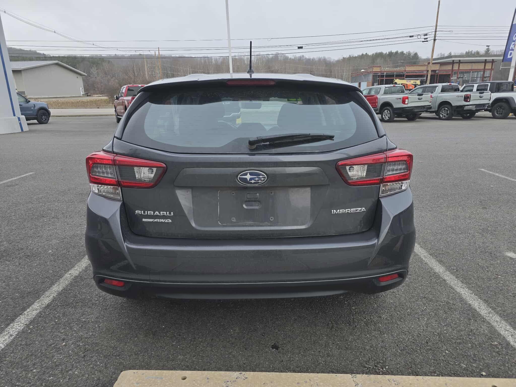 2023 Subaru Impreza Base photo 2