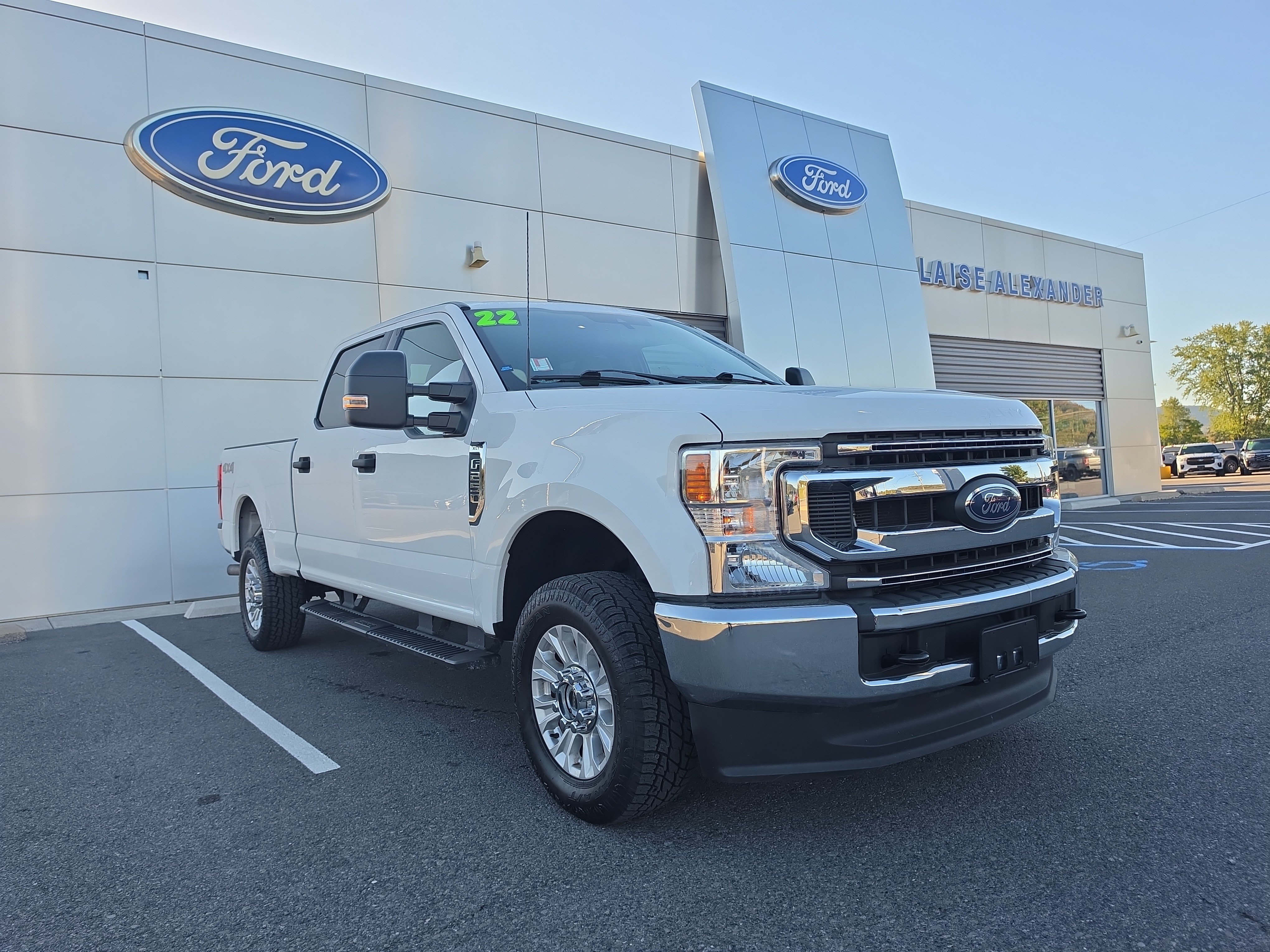 Used 2022 Ford Super Duty F-250 SRW XLT Truck Crew Cab