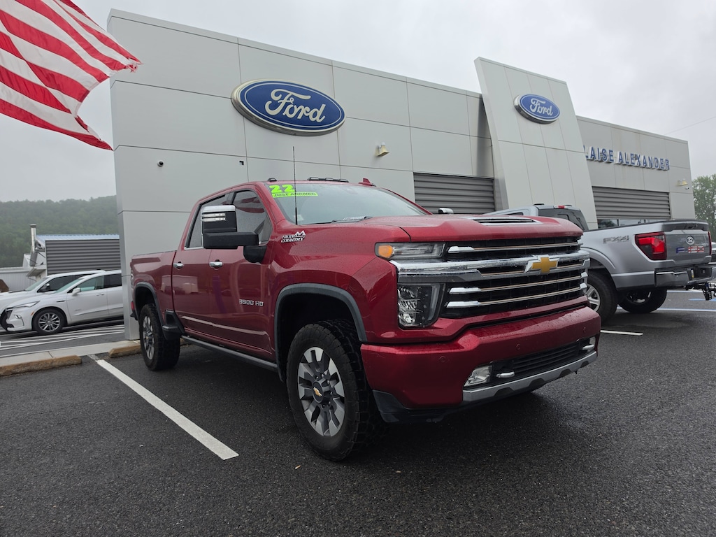Used 2022 Chevrolet Silverado 3500HD High Country Truck Crew Cab