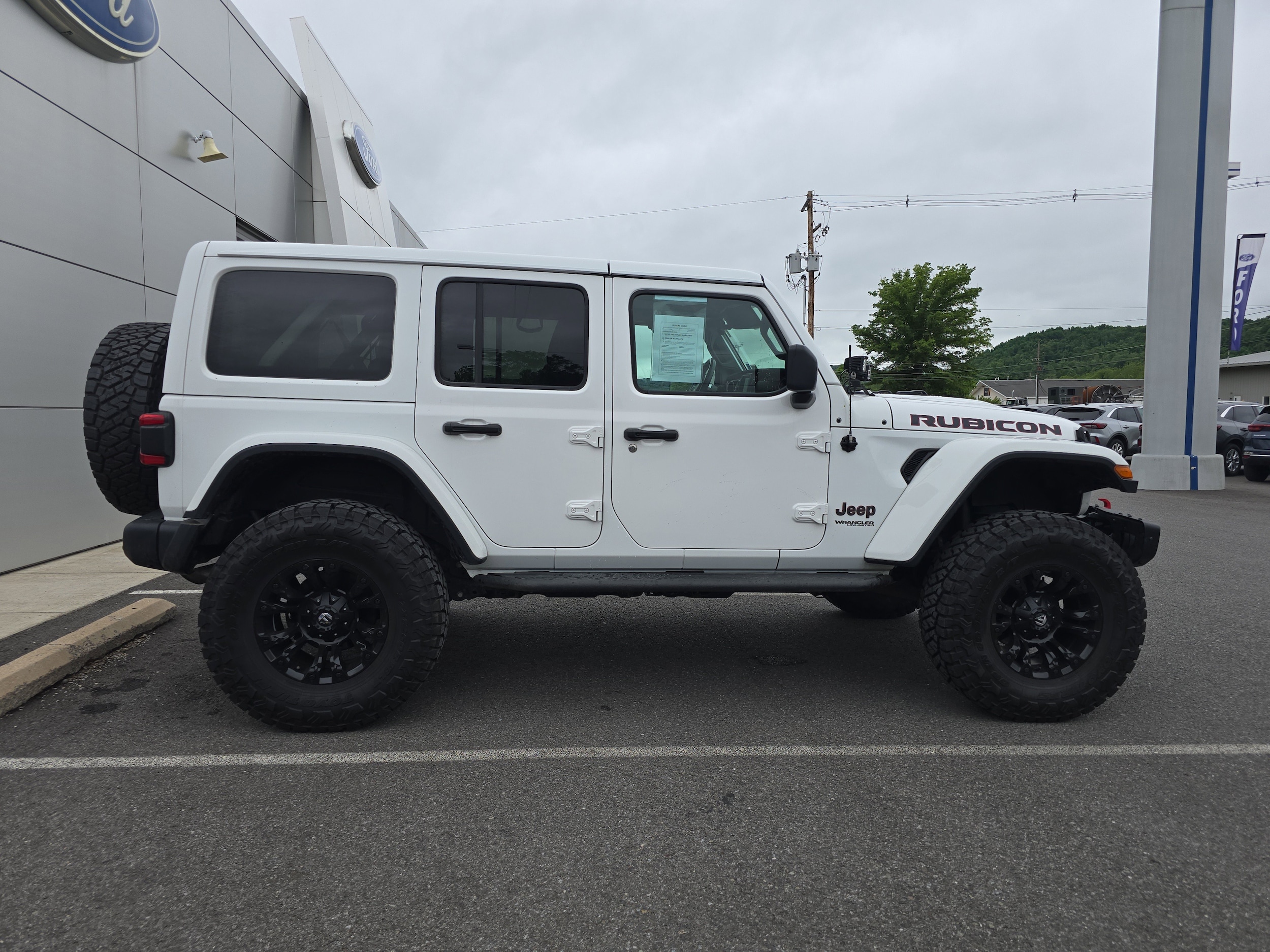 Used 2019 Jeep Wrangler Unlimited Rubicon with VIN 1C4HJXFG1KW503596 for sale in Mansfield, PA