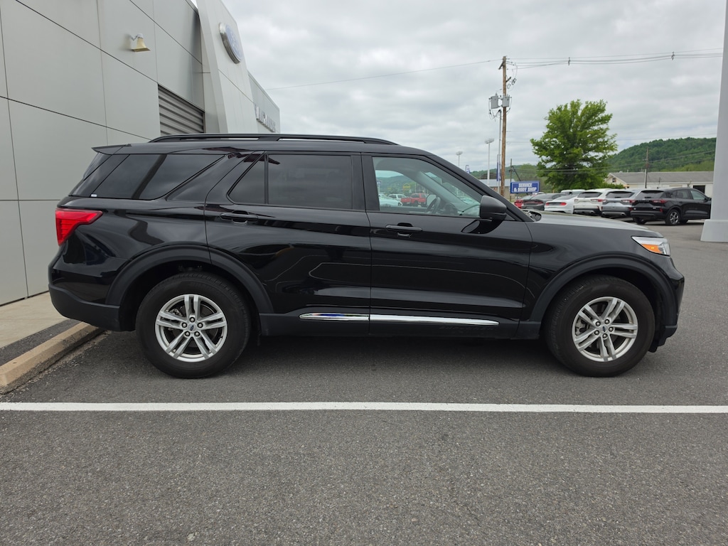 Used 2024 Ford Explorer XLT SUV