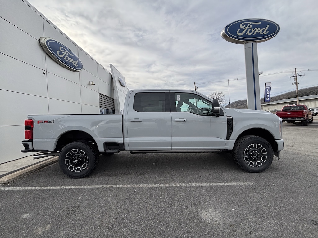 New 2026 Ford Super Duty F-350 Platinum TRUCK
