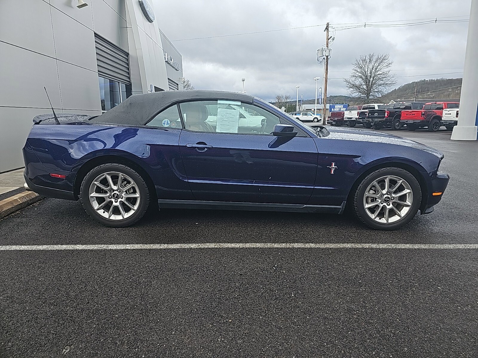 Used 2011 Ford Mustang V6 Premium with VIN 1ZVBP8EM5B5123505 for sale in Mansfield, PA