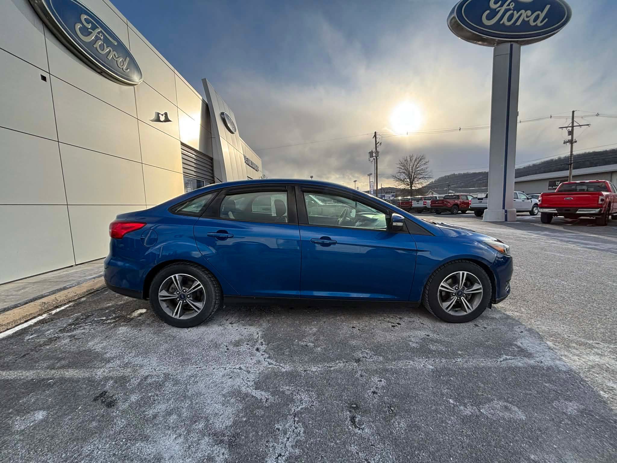 Used 2018 Ford Focus SE with VIN 1FADP3FE9JL225704 for sale in Mansfield, PA