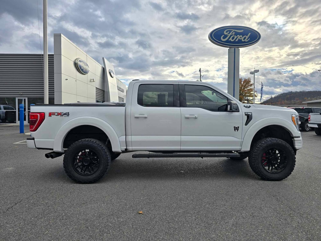 Used 2022 Ford F-150 XLT Truck SuperCrew Cab