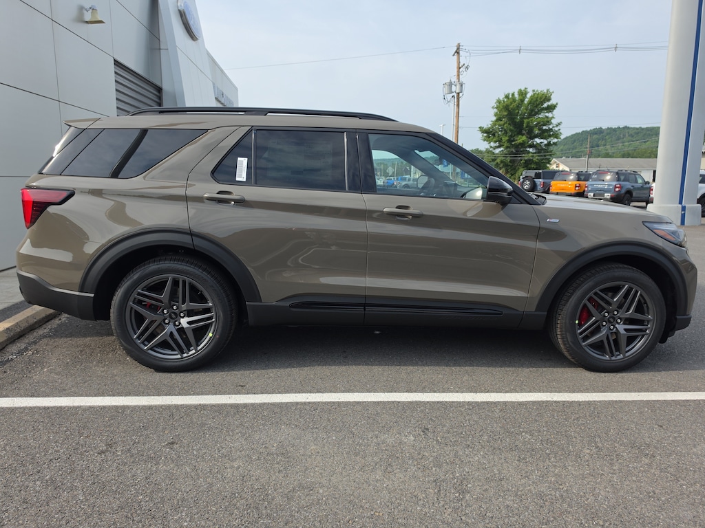 New 2026 Ford Explorer ST-Line SUV