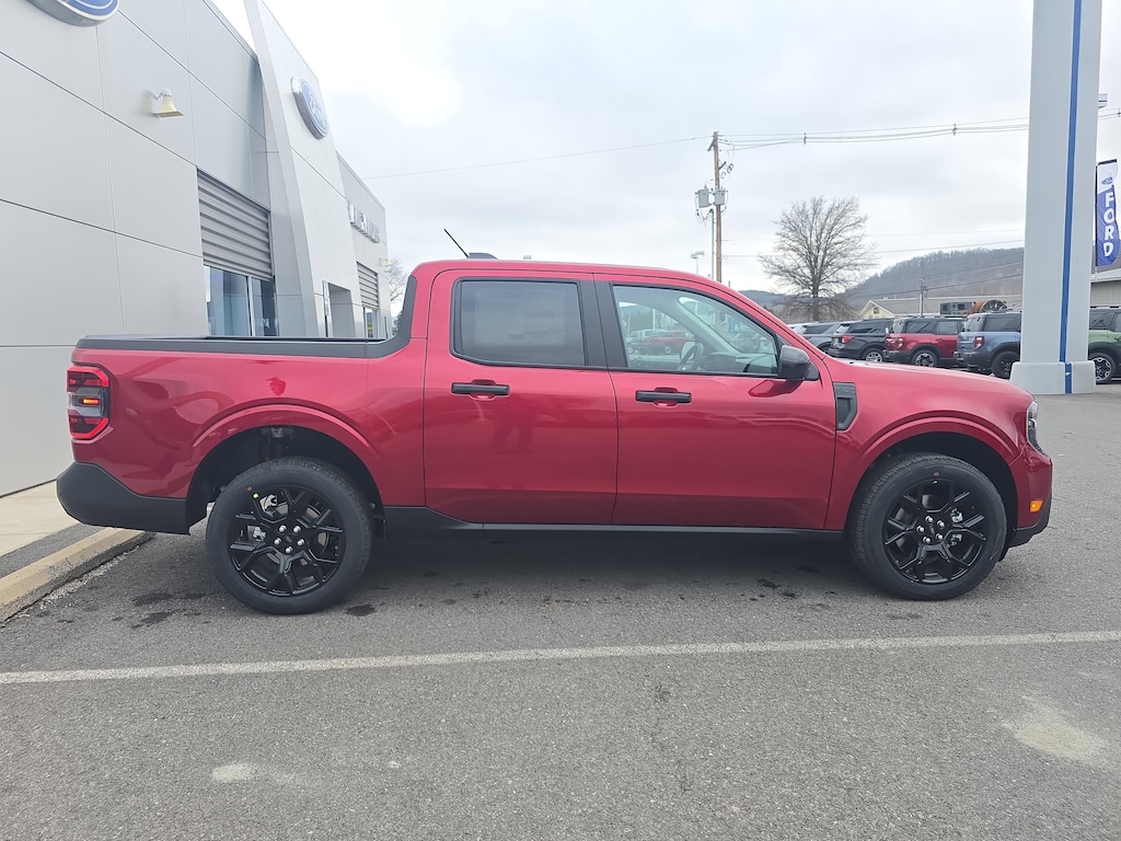 New 2025 Ford Maverick XLT Truck SuperCrew