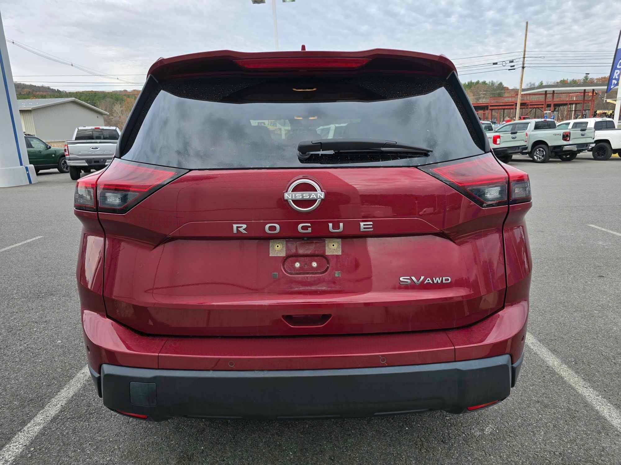 2024 Nissan Rogue AWD SV photo 4