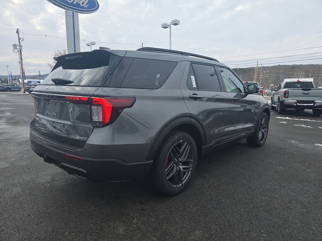 New 2026 Ford Explorer ST-Line SUV