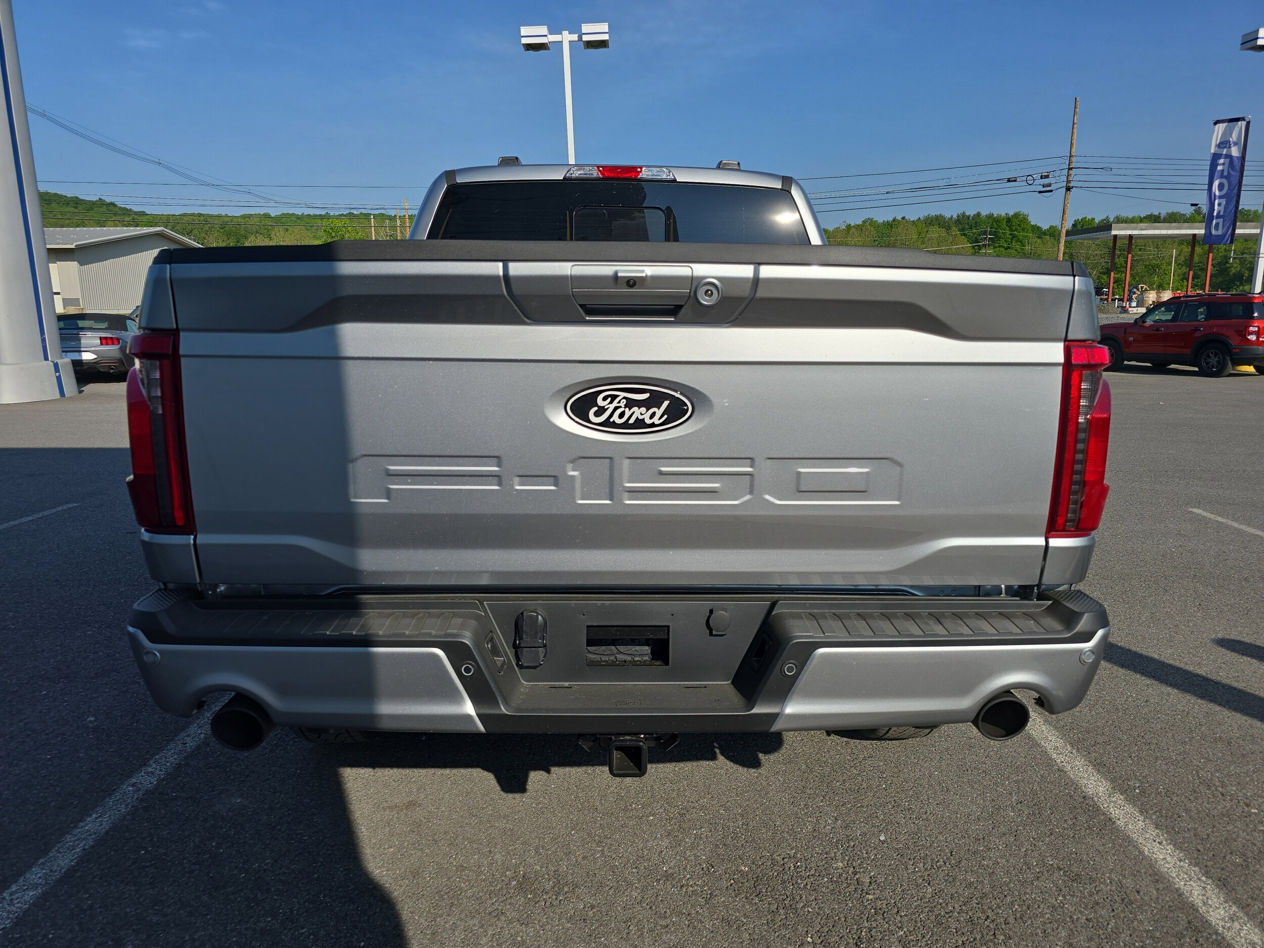 2025 Ford F-150 XLT photo 4