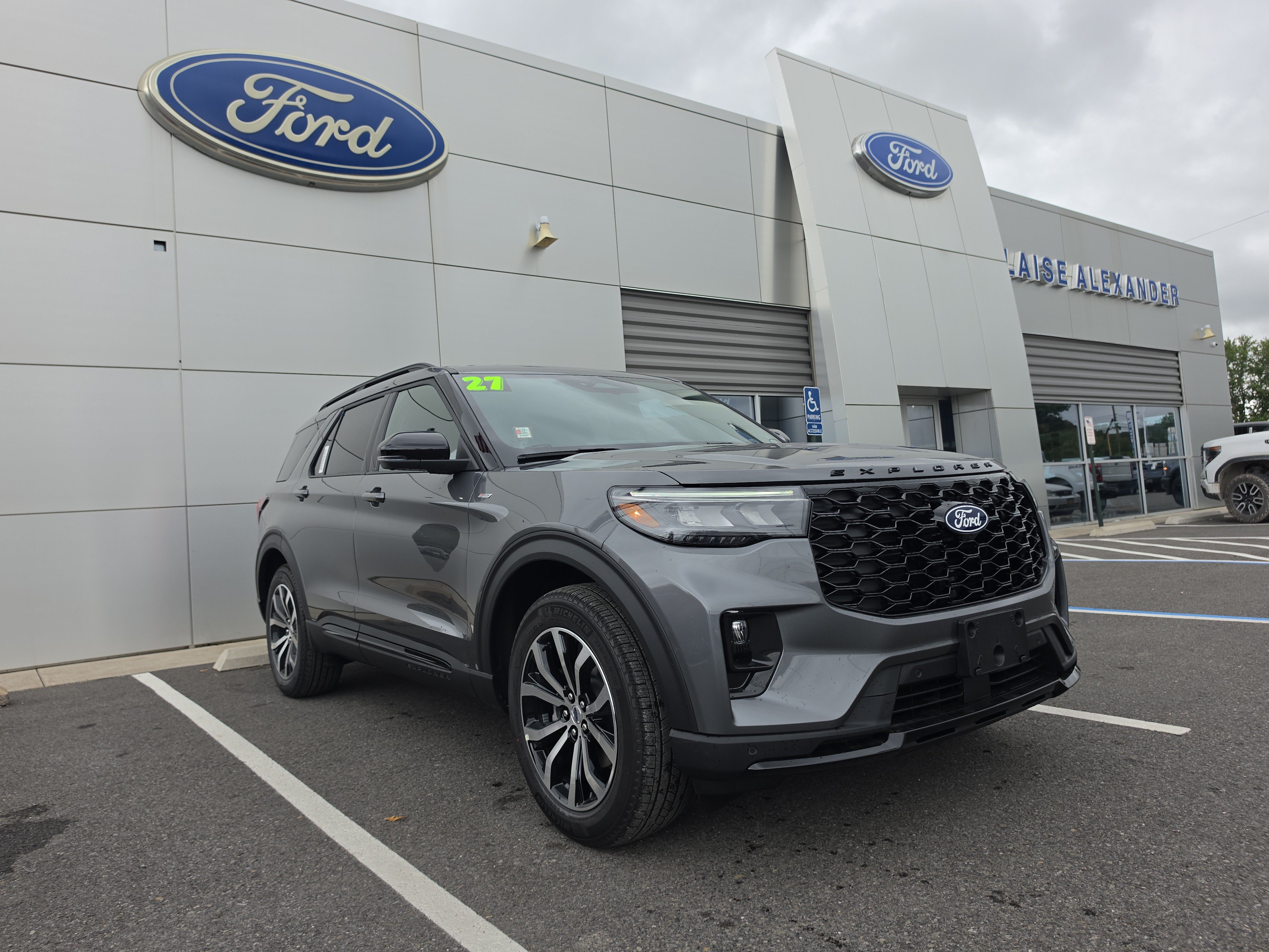2027 Ford Explorer ST-Line SUV