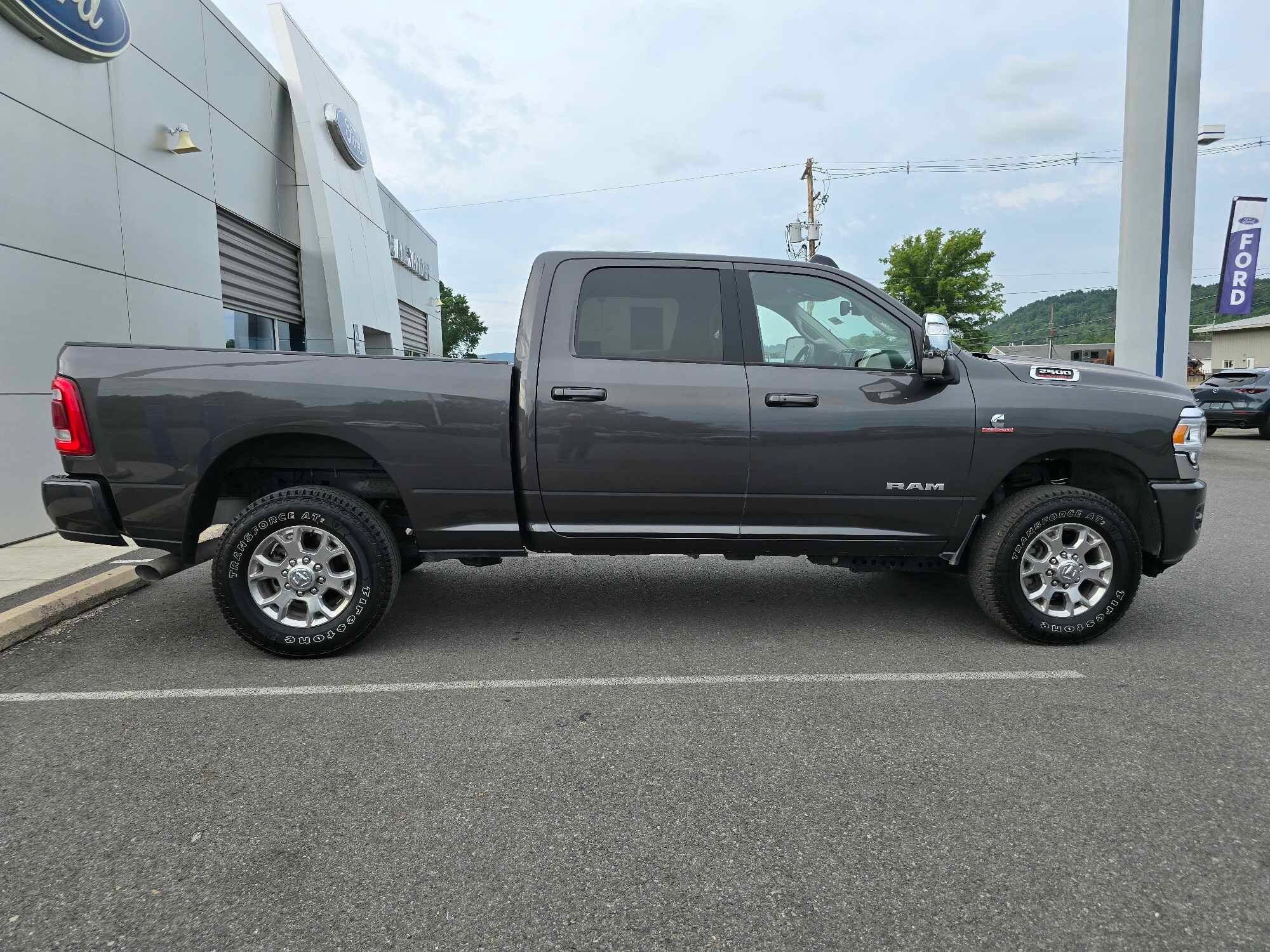 2024 Ram 2500 Laramie photo 2