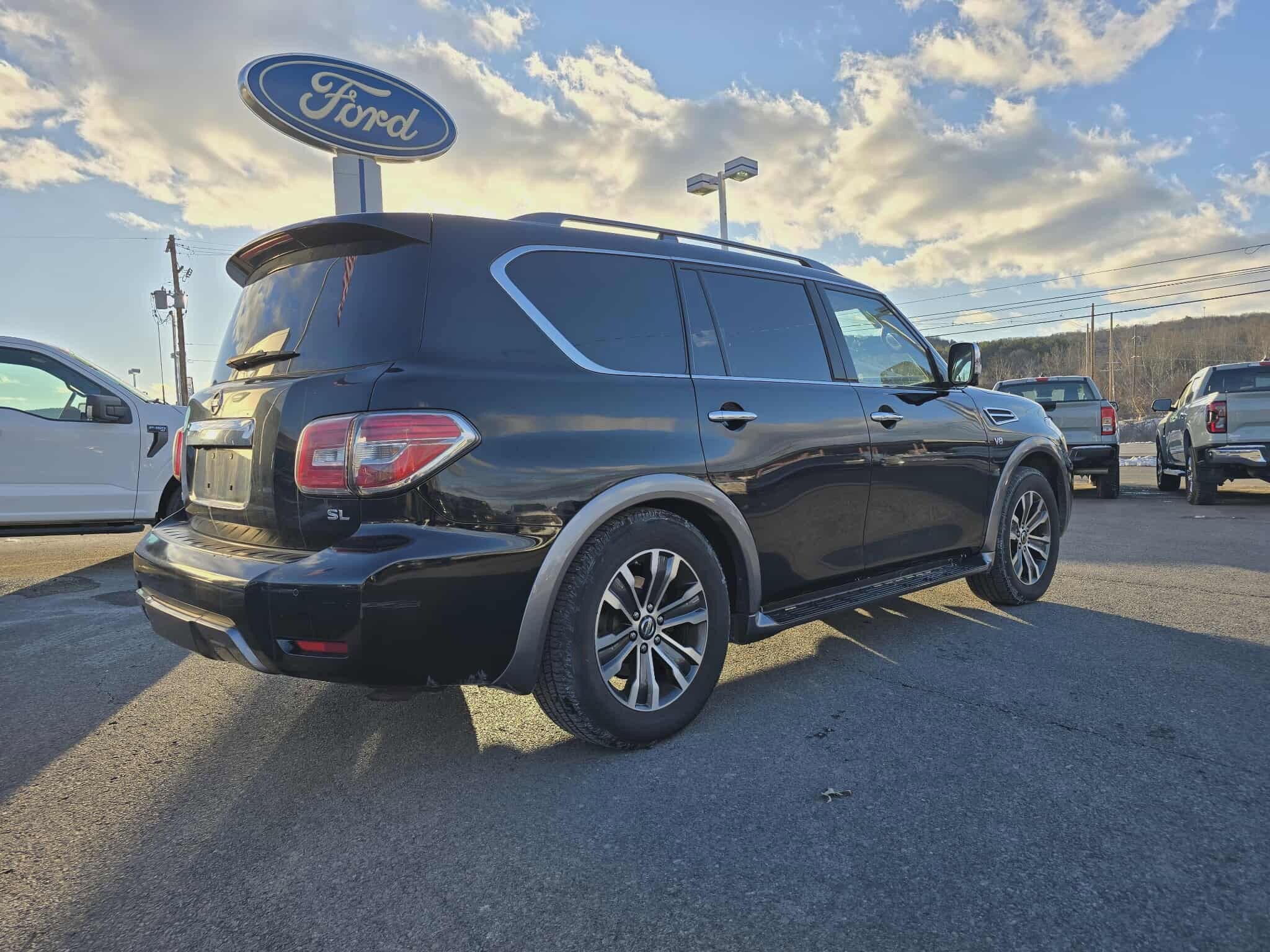 2020 Nissan Armada SL photo 2