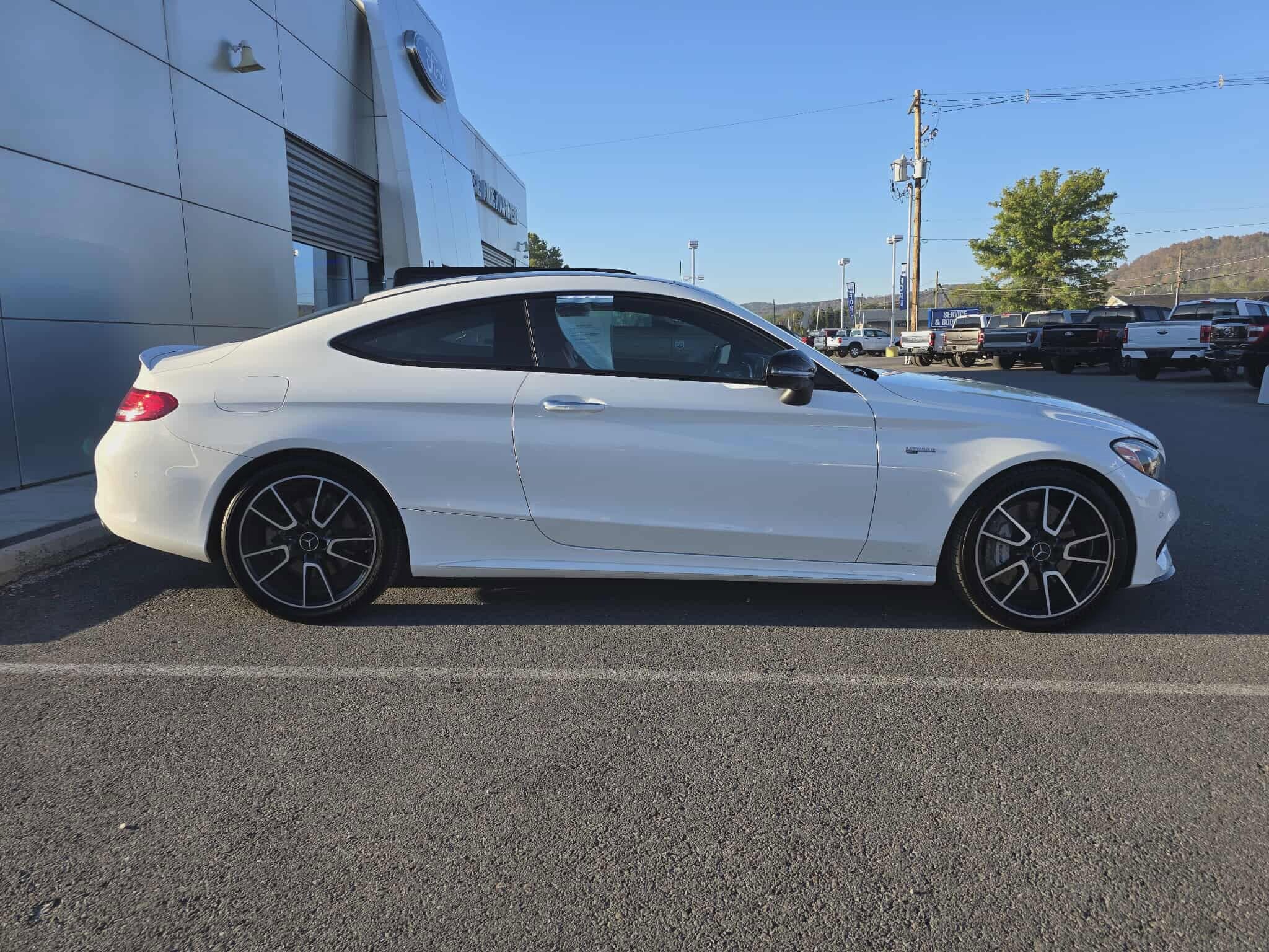 2018 Mercedes Benz C AMG 43 4MATIC Coupe photo 2