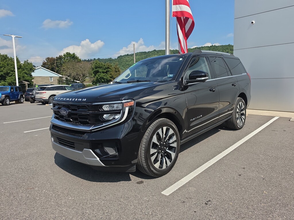 Used 2025 Ford Expedition Platinum SUV