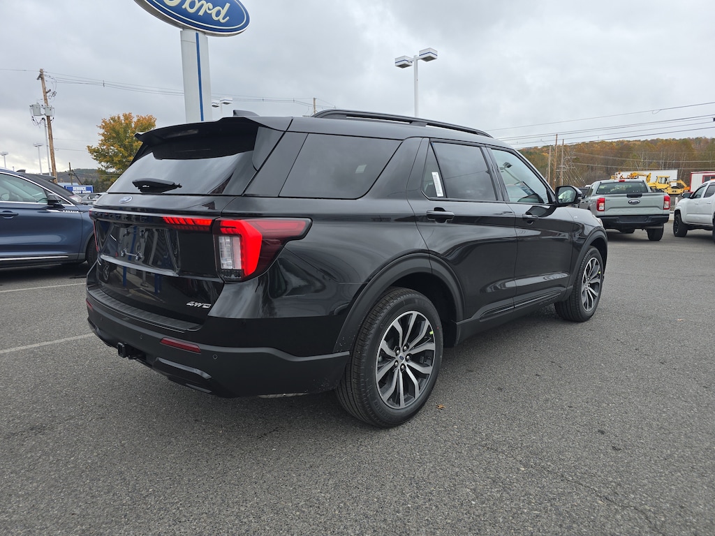 New 2026 Ford Explorer ST-Line SUV