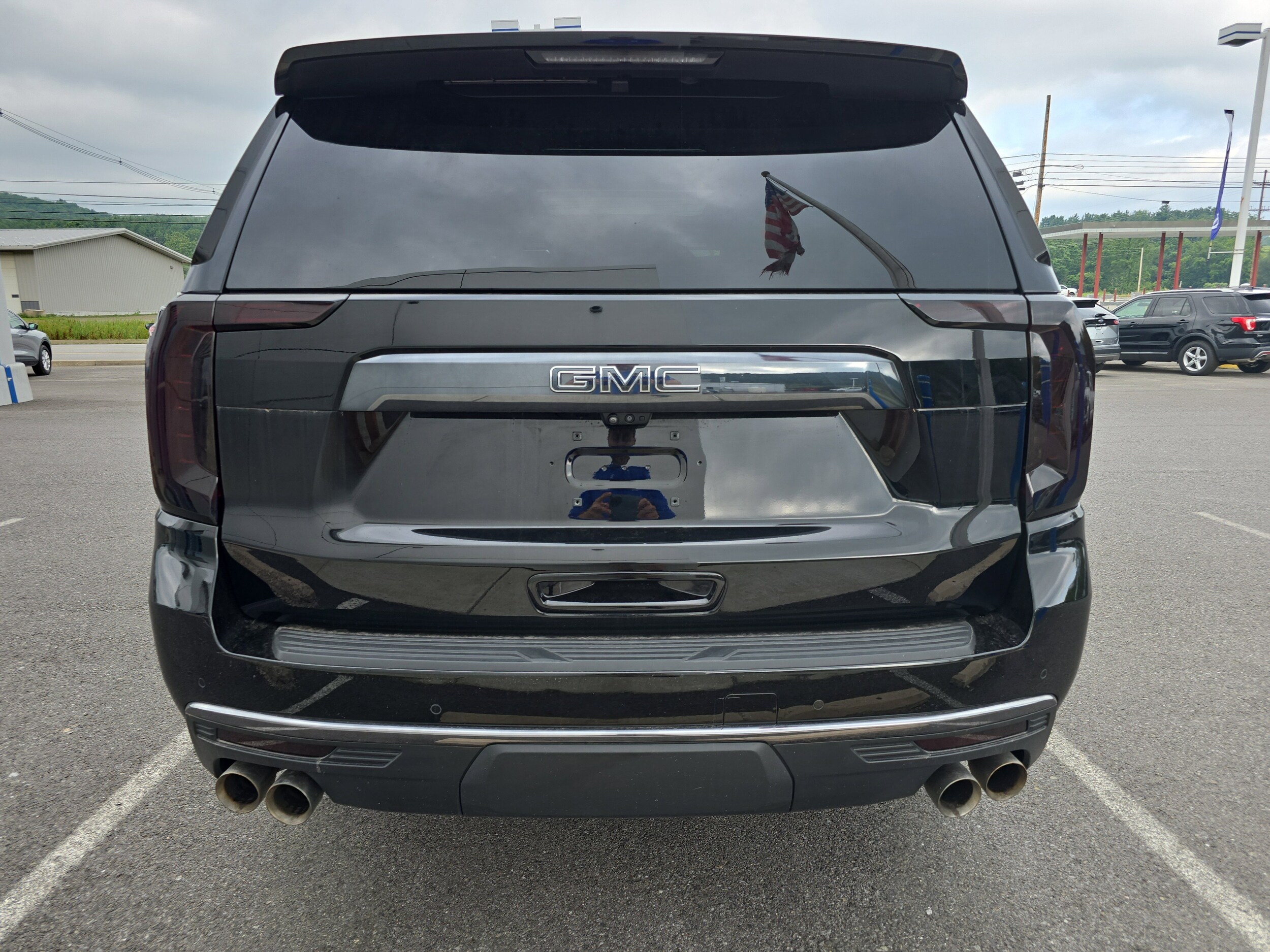 2023 Gmc Yukon Denali Ultimate photo 3