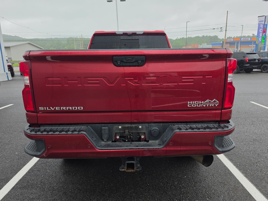 Used 2022 Chevrolet Silverado 3500HD High Country Truck Crew Cab