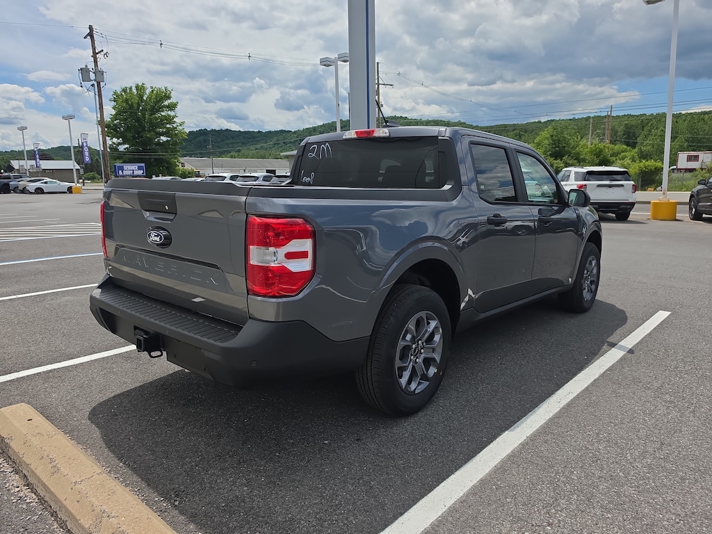 New 2026 Ford Maverick XLT Truck SuperCrew
