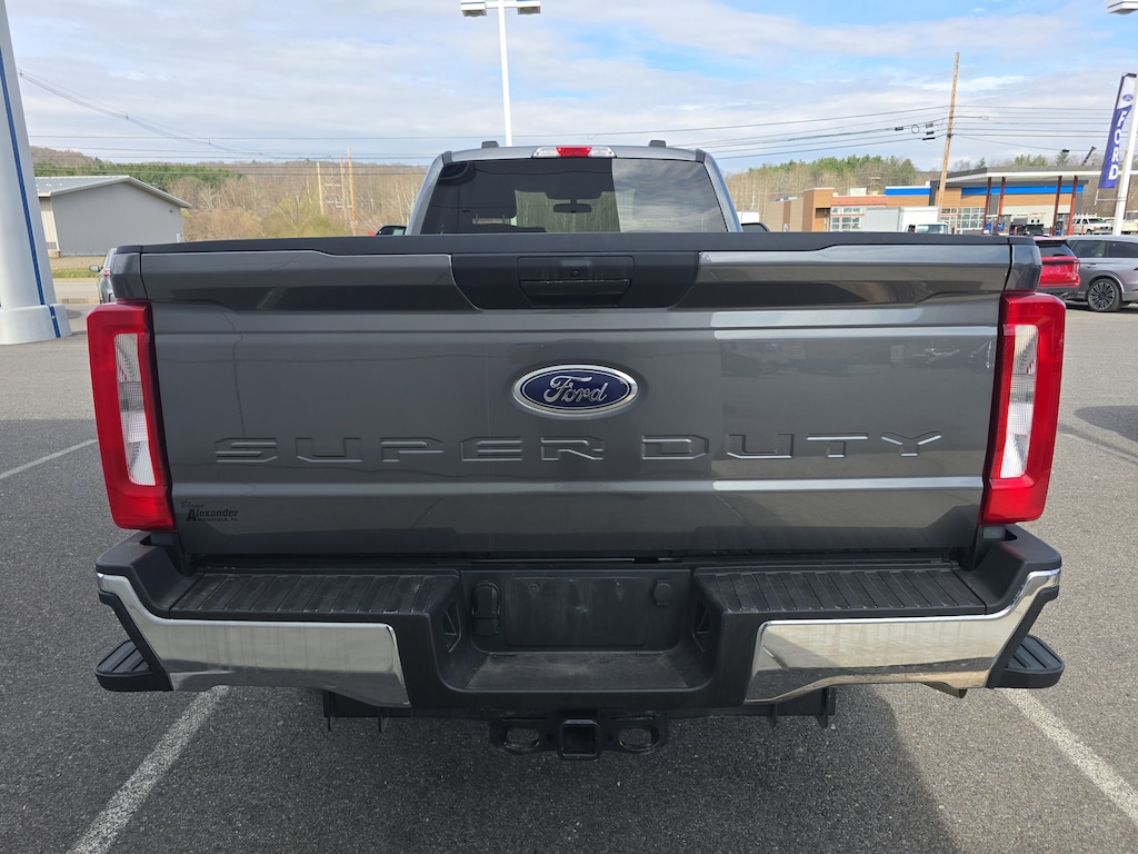 Used 2025 Ford Super Duty F-350 SRW XLT Truck Regular Cab