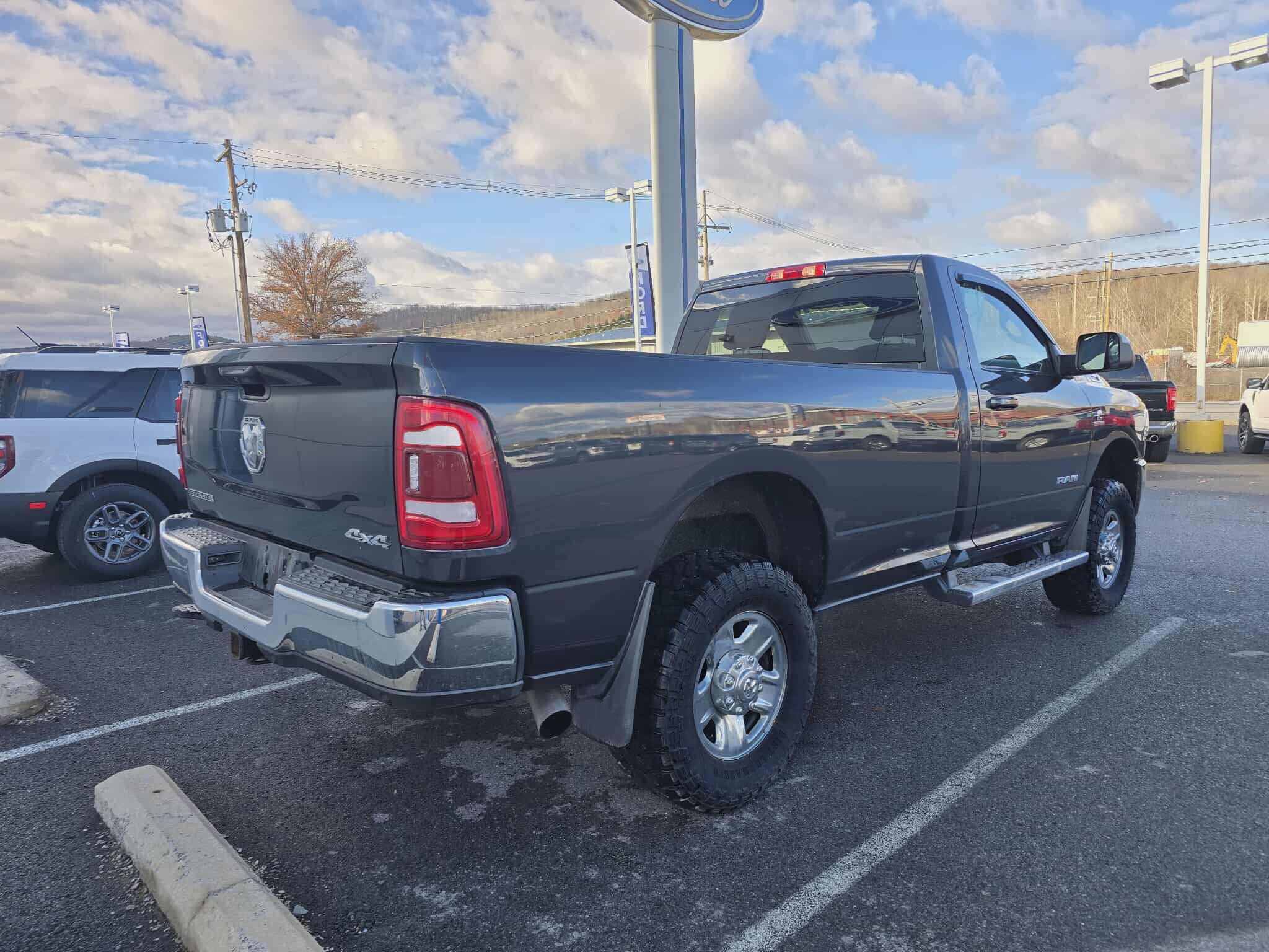 2021 Ram 3500 Big Horn photo 3
