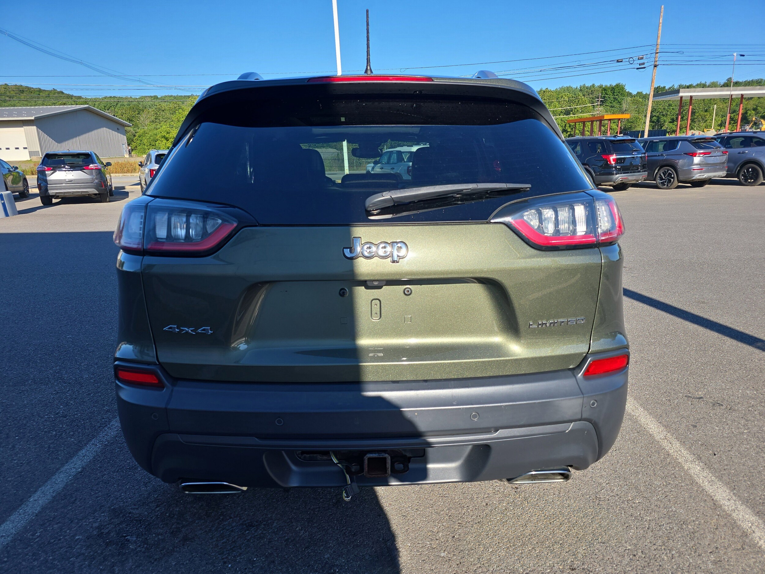 2019 Jeep Cherokee Limited photo 2