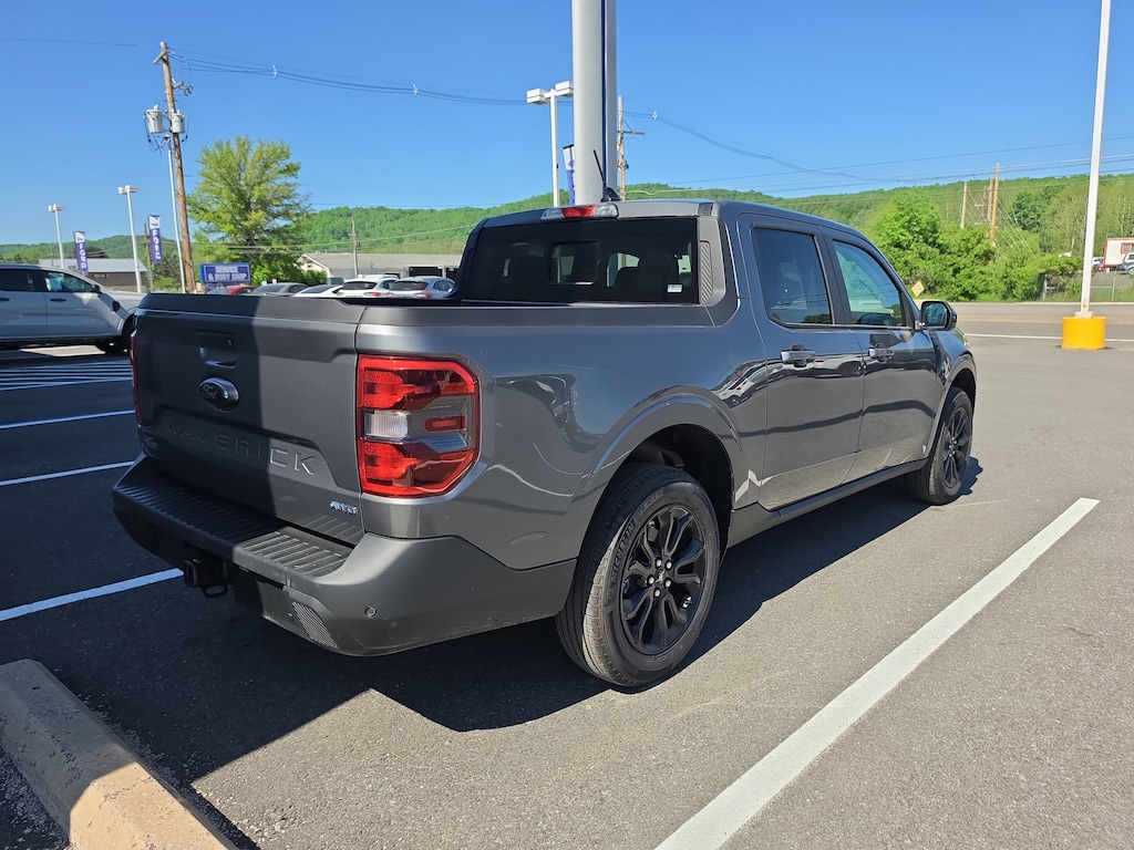 Used 2024 Ford Maverick LARIAT Truck SuperCrew