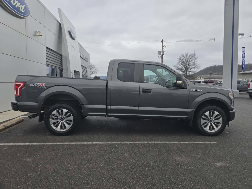 Used 2017 Ford F-150 XL Truck SuperCab Styleside
