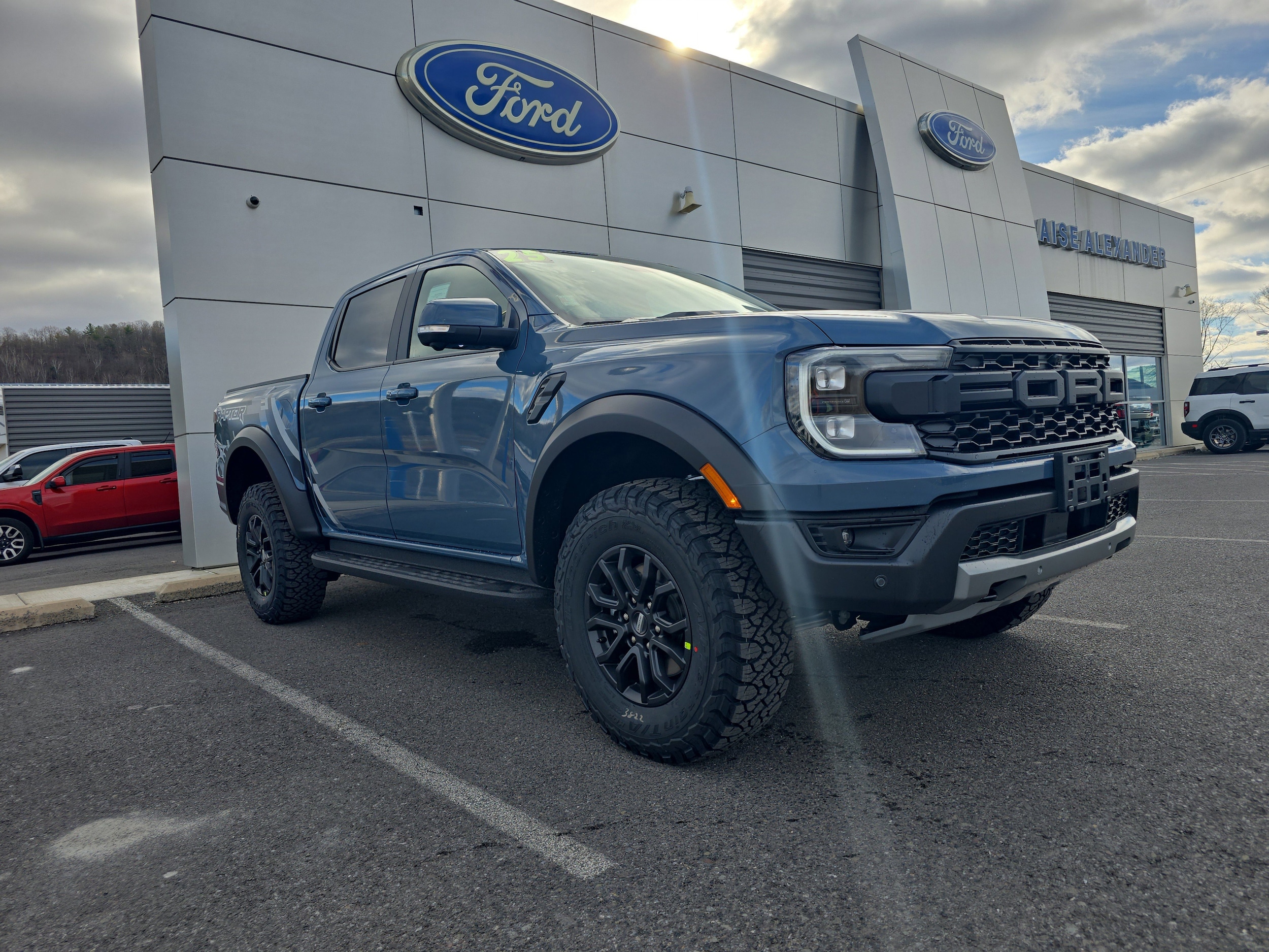2025 Ford Ranger Raptor's photo