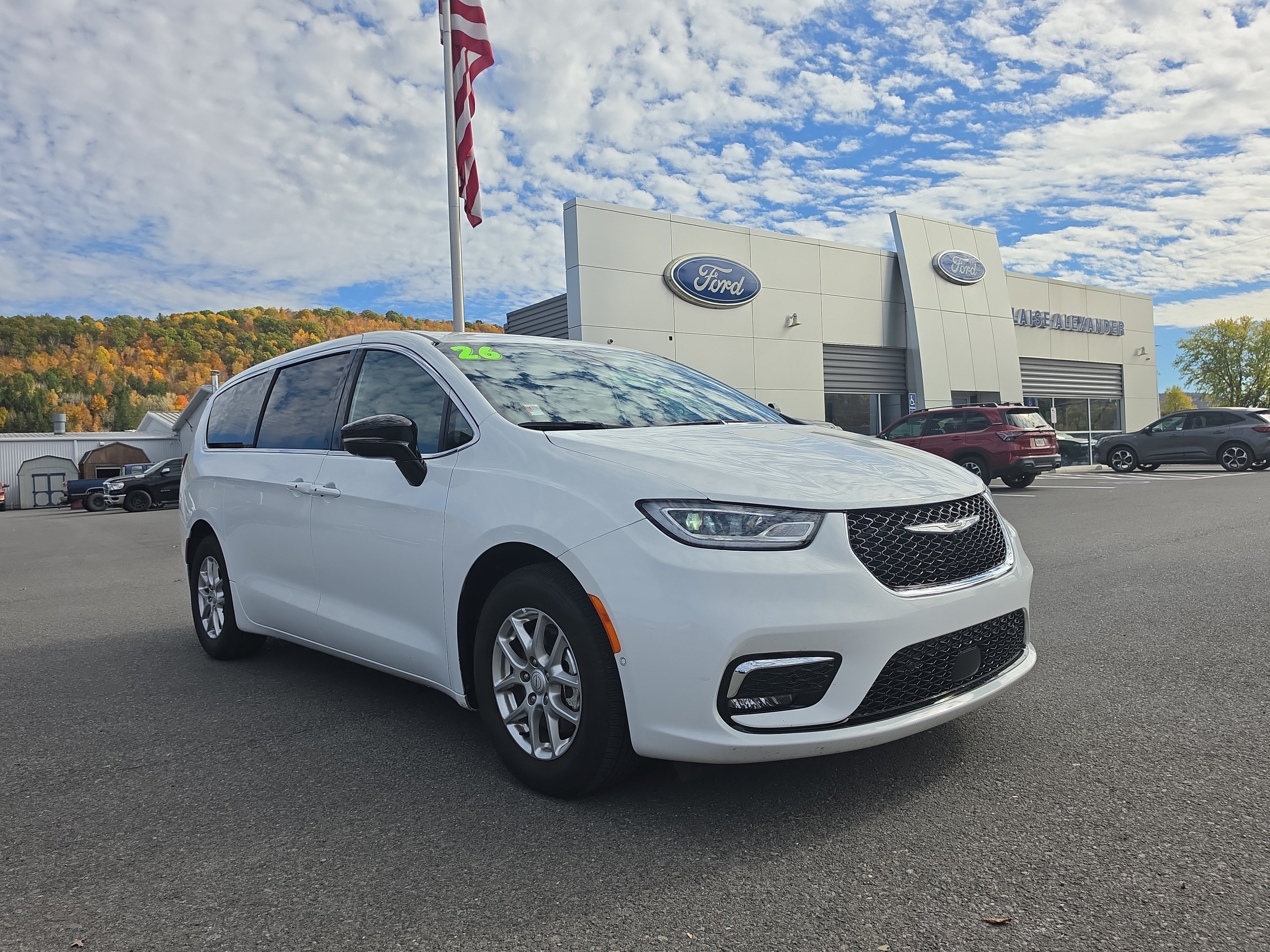 2026 Chrysler Pacifica