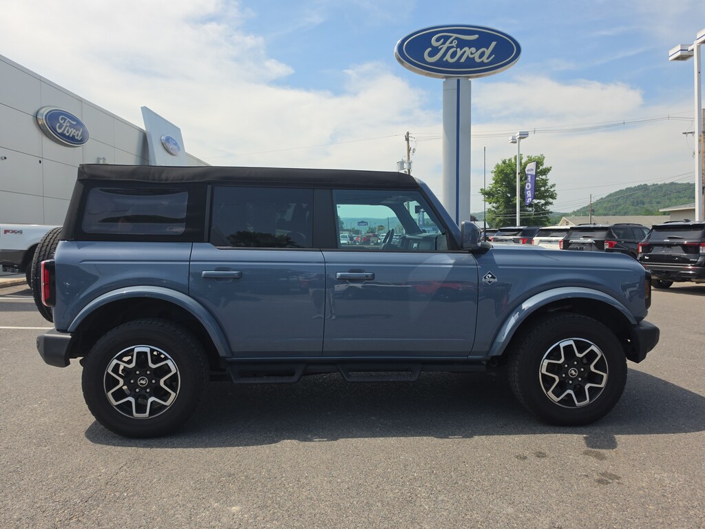Used 2023 Ford Bronco Outer Banks SUV