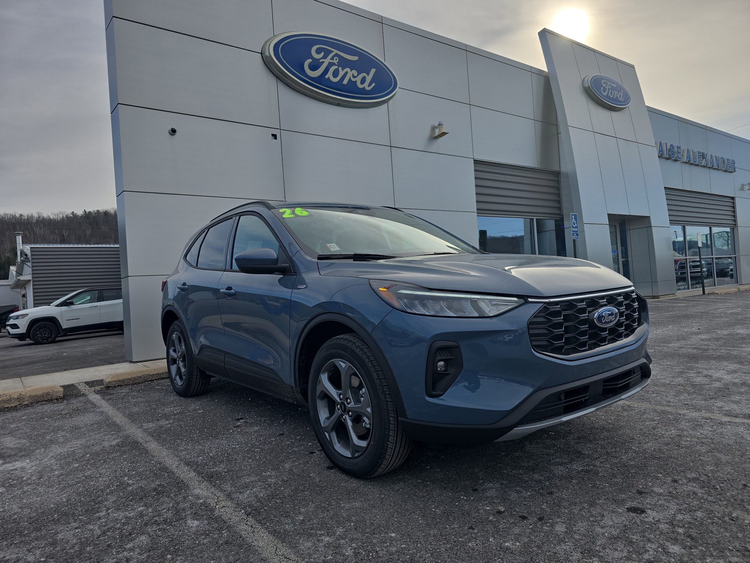 2026 Ford Escape ST-Line Select's photo
