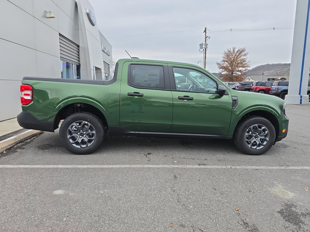 New 2025 Ford Maverick XLT Truck SuperCrew