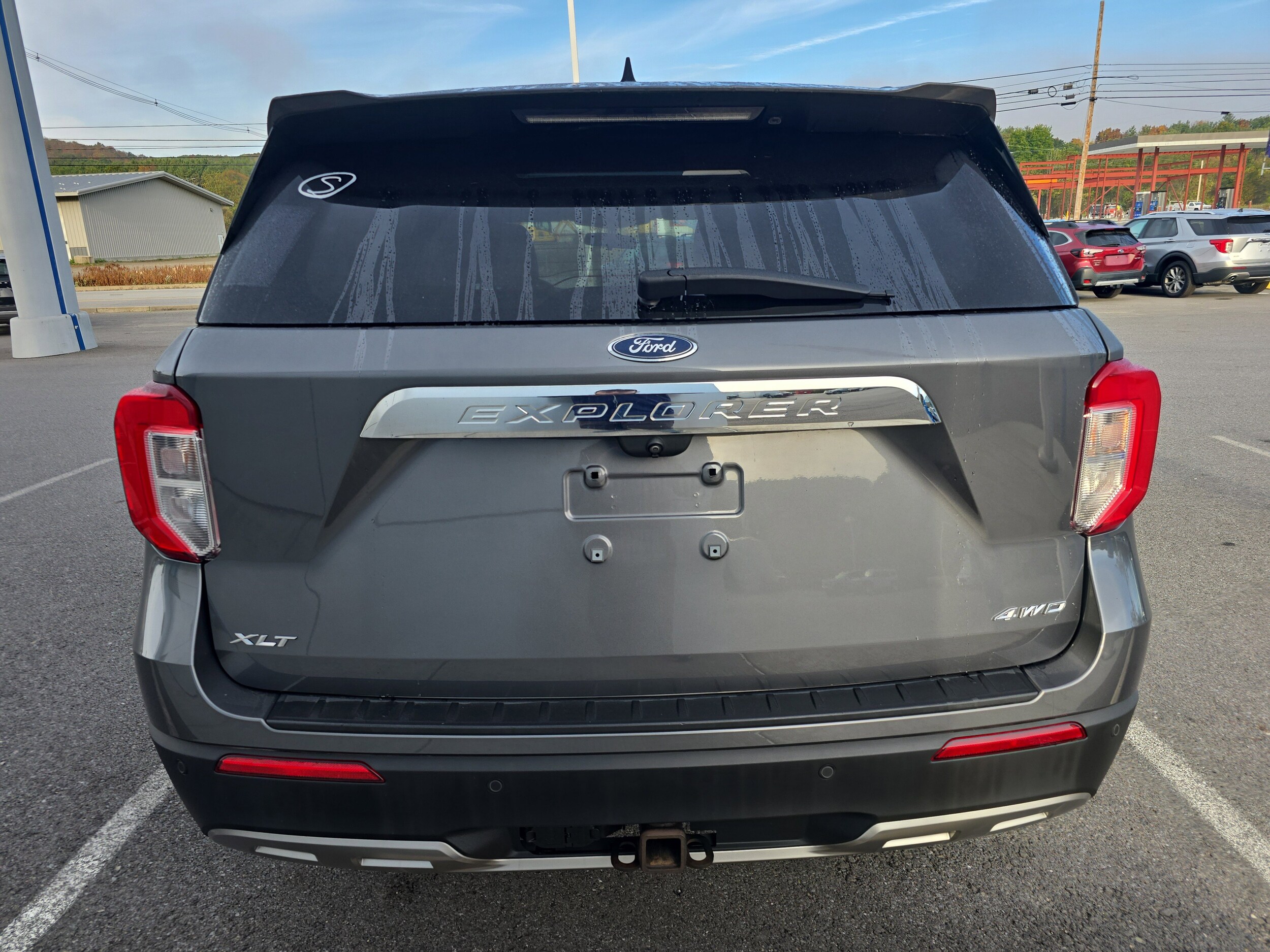 2022 Ford Explorer XLT photo 3