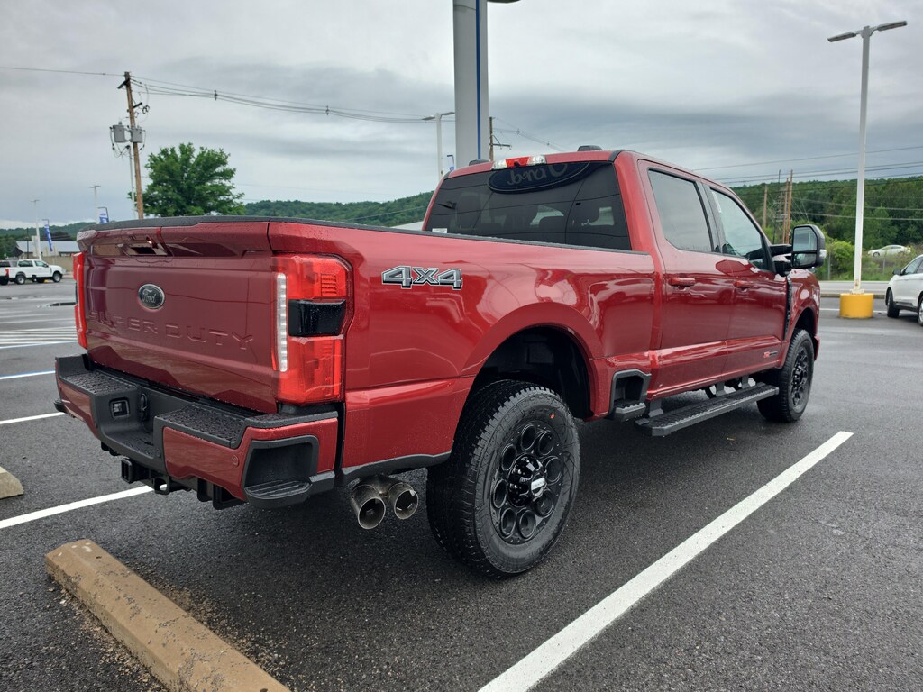 New 2026 Ford Super Duty F-250 LARIAT Truck Crew Cab