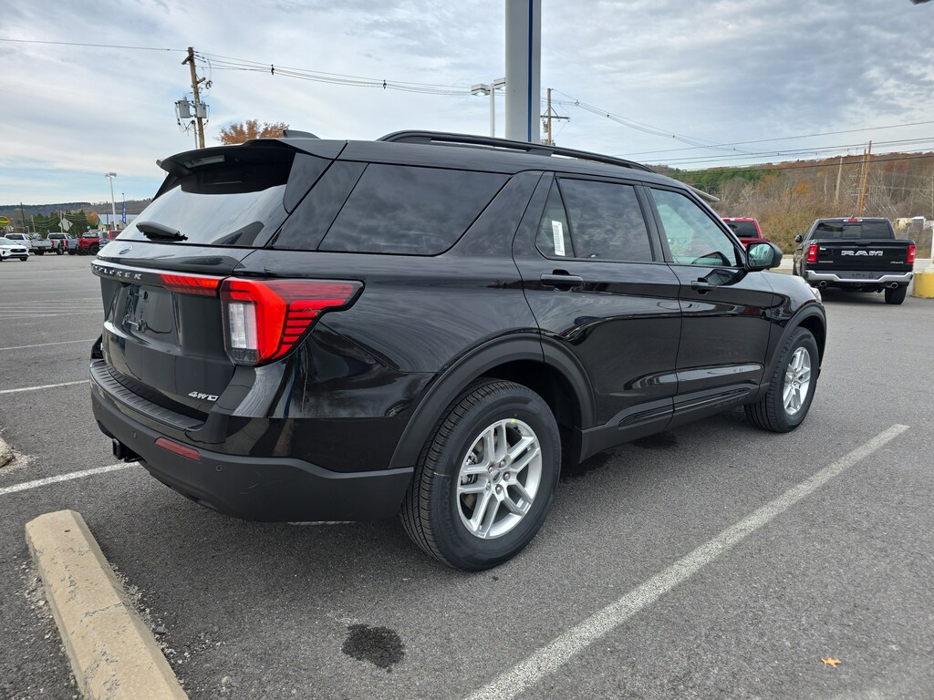 New 2026 Ford Explorer Active SUV