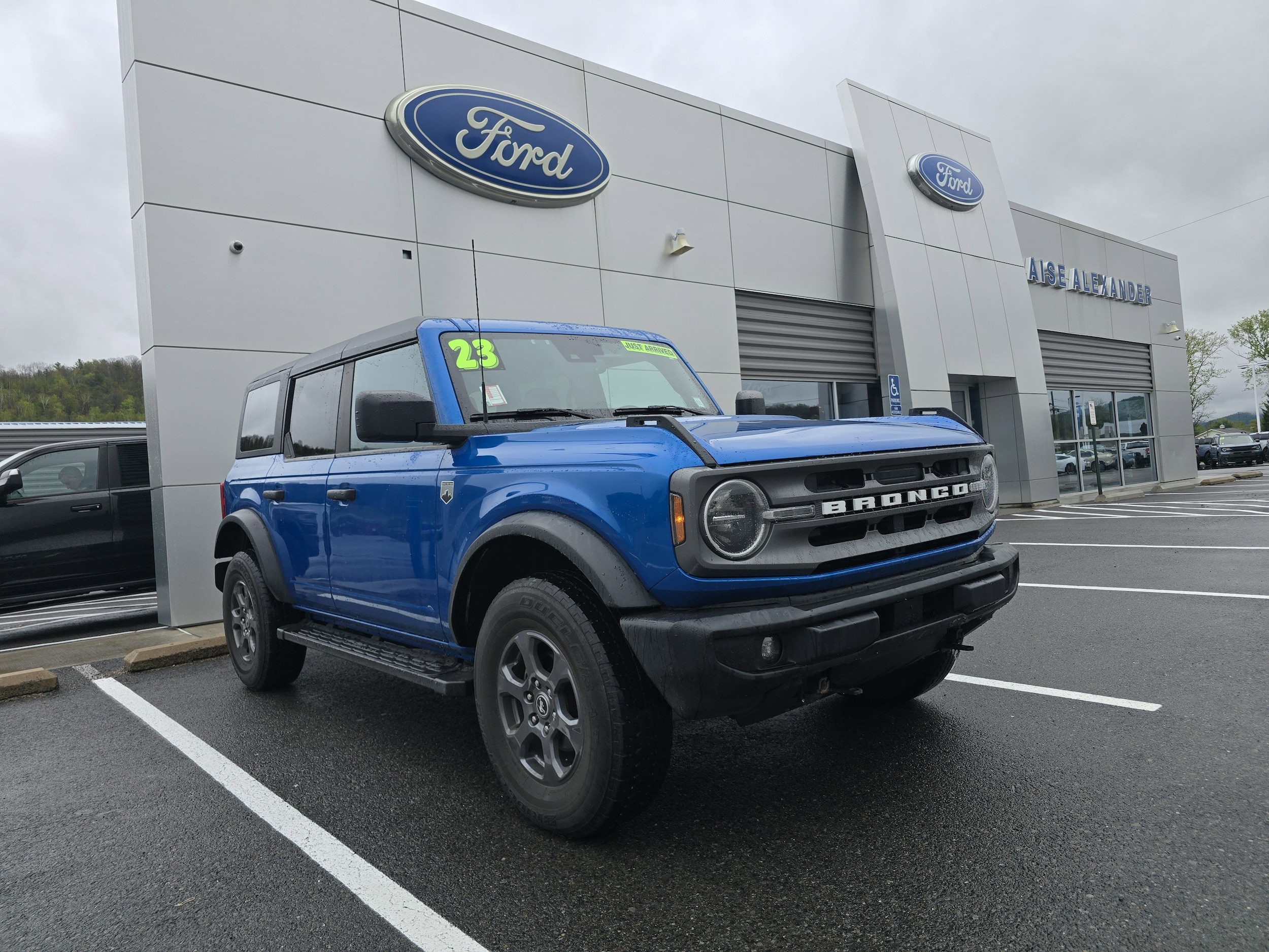 2023 Ford Bronco Big Bend Mid (222A) 4x4's photo