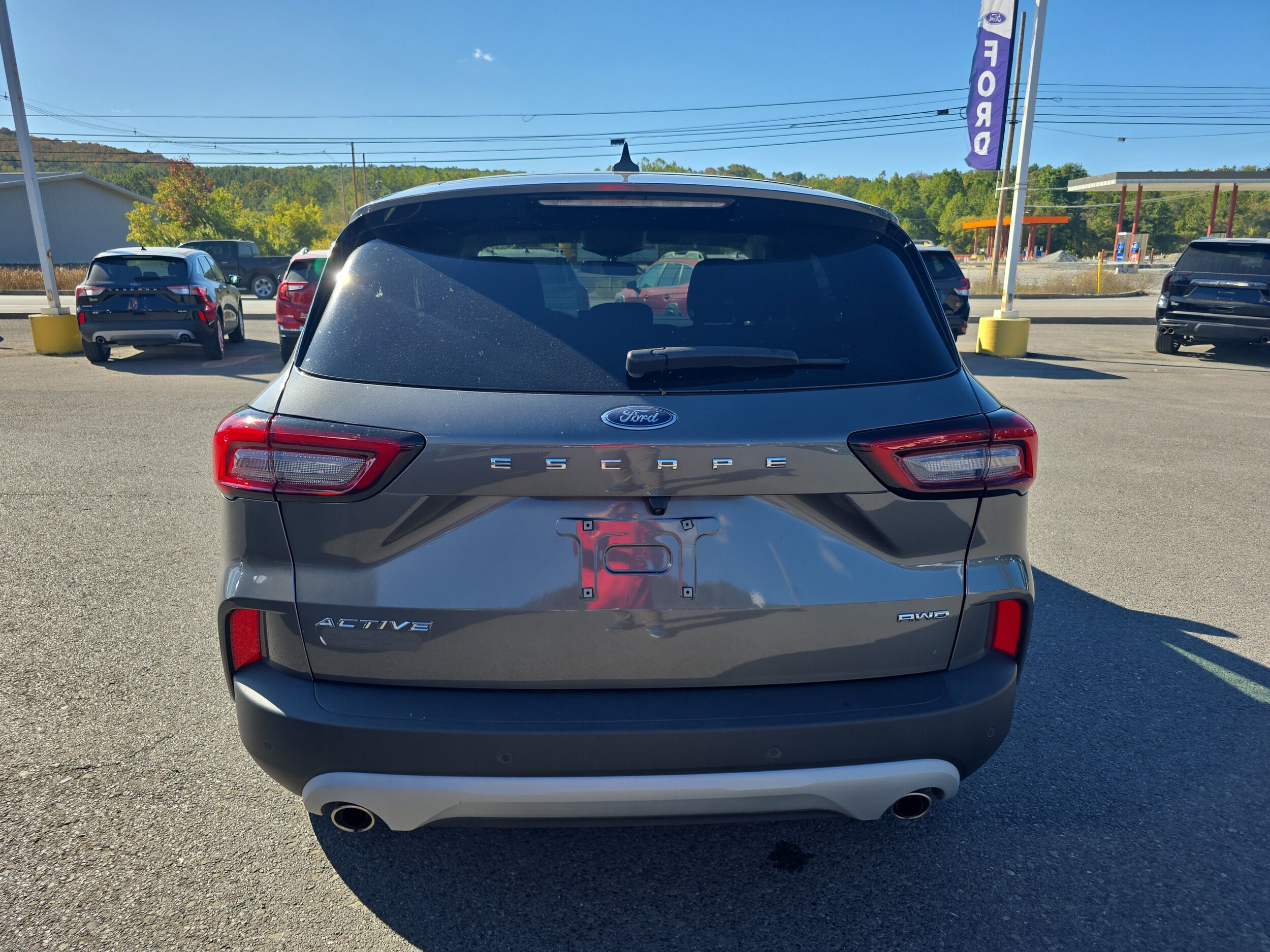 2023 Ford Escape Active photo 3